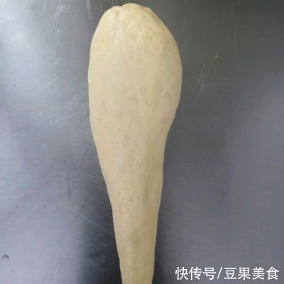 成品|10分钟快手菜一份面团几款面包，做饭不发愁