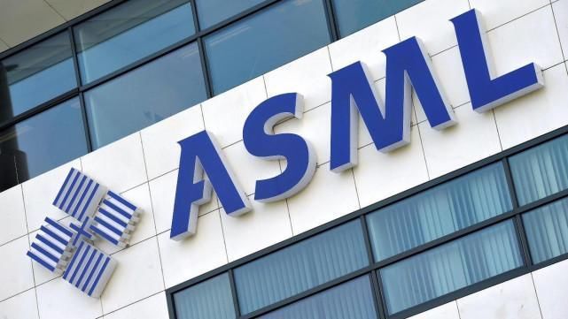 买不到高端光刻机?北大教授公开发声,对ASML发出“警告”