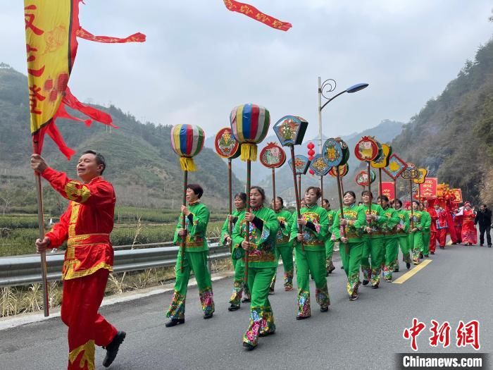 非遗|浙江杭州：非遗“绿狮”迎元宵