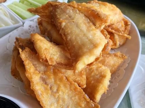 不管炸什么鱼，别只用淀粉，大厨教你一招，鱼肉外酥里嫩，不腥气