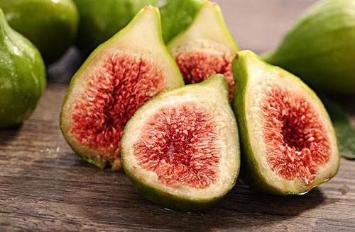  够在一定程度上帮助|无花果对身体有什么好处？适当吃点，身体会感激你！