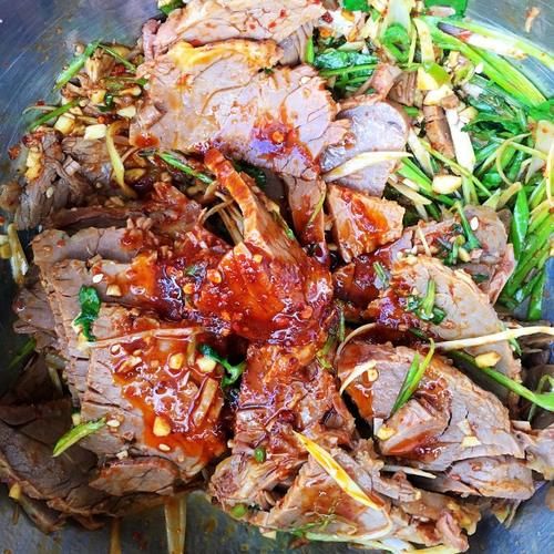 红油拌驴肉，家宴款待必备款，下酒神器