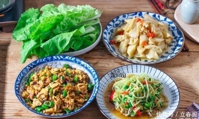 中午做了3个菜,成本不过12块钱,老公却吃嗨了,一人吃了半锅饭