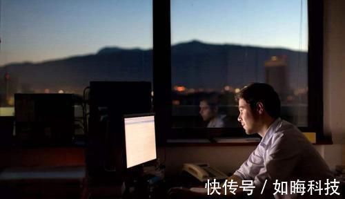 小蝌蚪|男性的“最晚生育年龄”是多大这个岁数让他们骄傲,女性却无奈