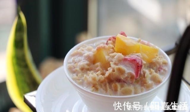 商标|失眠最怕这东西,简单拌一拌,睡前吃一点,一觉睡到大天亮