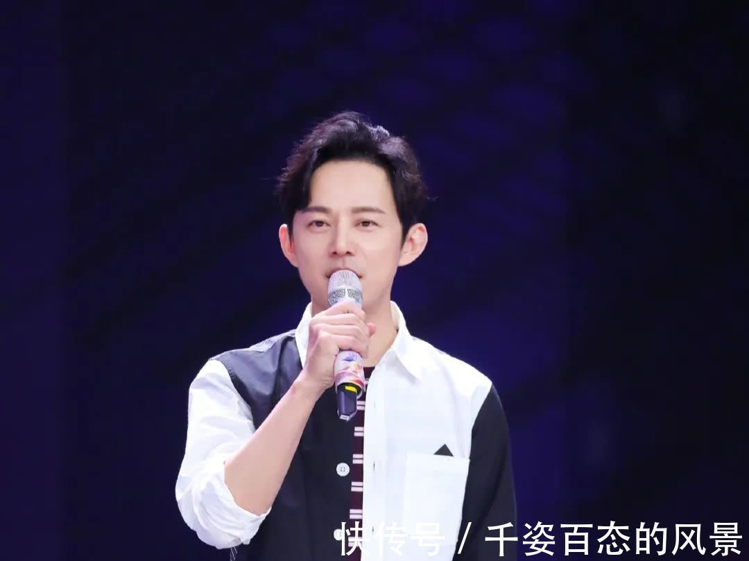 明星聊天高情商,明星聊天高情商:如何应对娱乐圈中的风云变幻