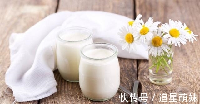 豆浆|牛奶营养又补钙,但4类人不宜多吃,可能会加重肠胃负担