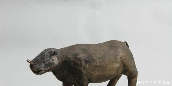 专家|阿斯塔那古墓发现写有字迹的麻布,专家鉴定,说:它们是难得文物