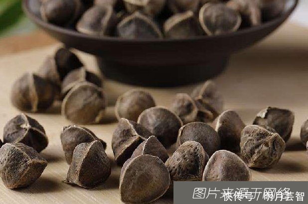 瘦身|女人不想肚子鼓鼓穿衣太难看常吃以下碱性食物,既营养又瘦身