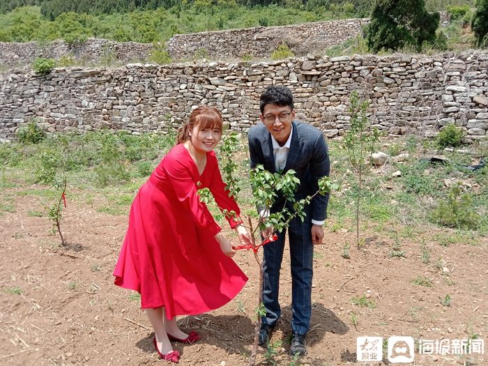 王群#城·事（433）家有喜事就栽树，喜事林栽下“绿水青山”