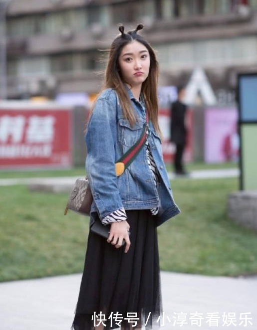 公主范的裙子搭配清新甜美,柔美大方的风格