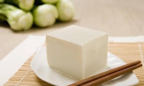 血脂|豆腐和它天生一对,一周吃一次,血脂血压都降下来了,医生都说好