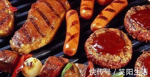 痛风|尿酸高的人不想痛风发作，4种食物尽早拉黑，别挑战身体极限！