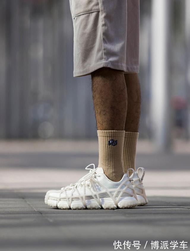 ace 可能是近期最好玩新鞋!一双能当三双穿!