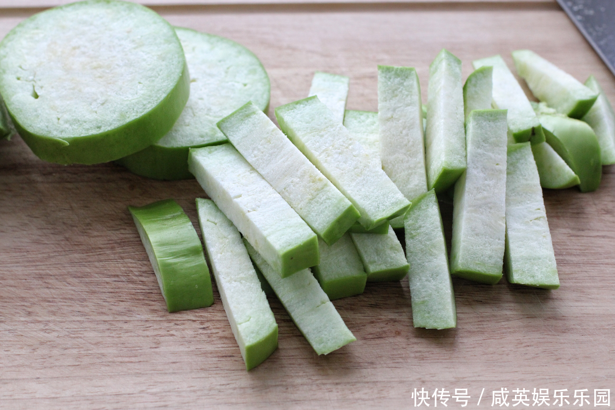 开胃|每次去饭店孩子必点此菜,酱香浓郁、简单开胃,和米饭是绝配!