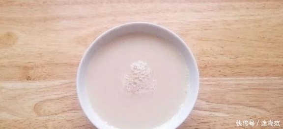 面包|全程详细讲解做面包,不用烤箱也能做,外皮酥脆里面软绵