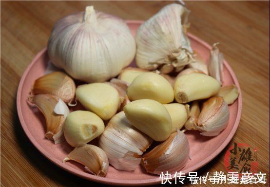 冰糖|冰糖和大蒜一起泡水喝，好多人不懂有啥用，我也是才知道，太厉害