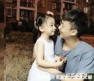 妹妹|自从有了二胎妹妹后,相差15岁的哥哥就把她宠成了小公主,羡慕