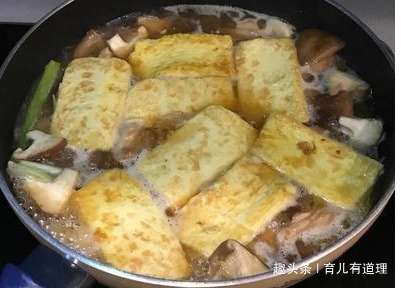 香菇|香气四溢,超级下饭,炖一锅都不够吃,我家一周吃三次都吃不烦