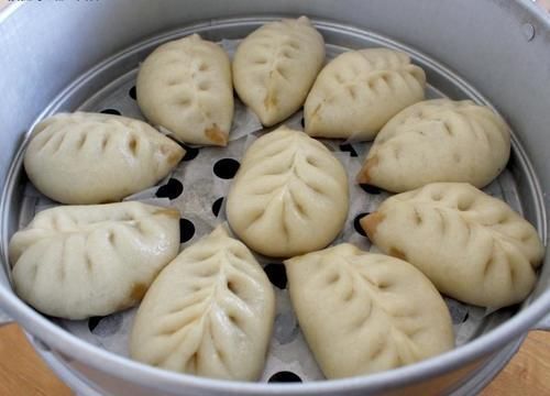 别再挤水了,多加个动作,保证不出汤,特香,全家人抢着吃!