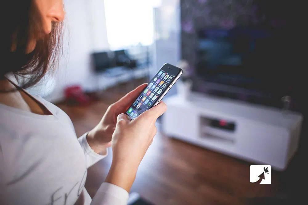 功能|今天才知道！手机手电筒不止是能照明，其实还有很多隐藏功能