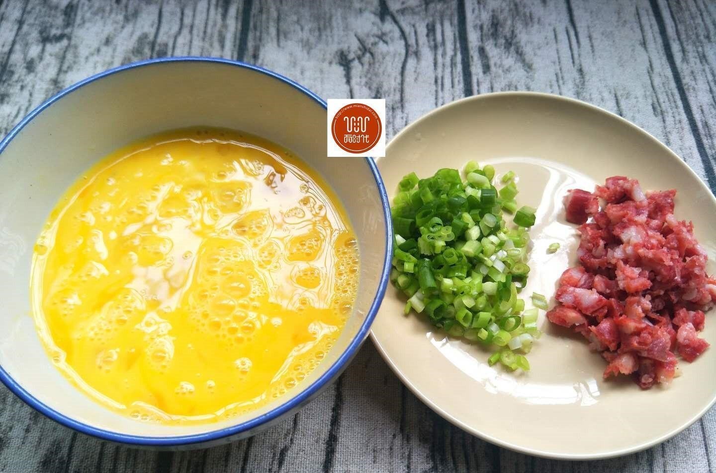 1把豆角,4个鸡蛋,筷子一搅,几分钟解决全家人早餐,柔软劲道