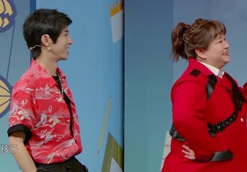 一个人影 华晨宇刚上台就开始脸红,顺着他眼神看向台下,一个人影让全场沸腾