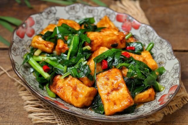 比肉菜还受欢迎的素炒，富含蛋白质营养十足，白米饭都要多盛一碗