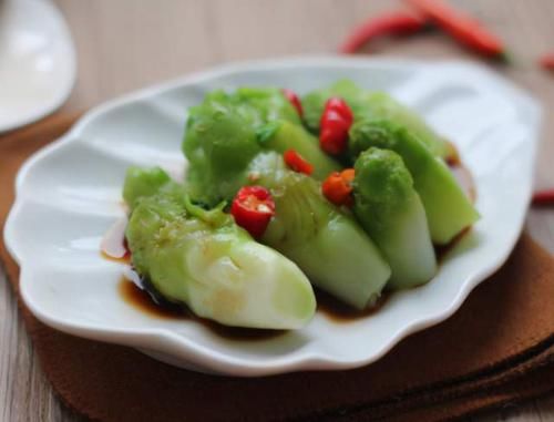 开春，8块钱一斤的菜，含钙量高，清香鲜嫩解油腻，贵也值得吃