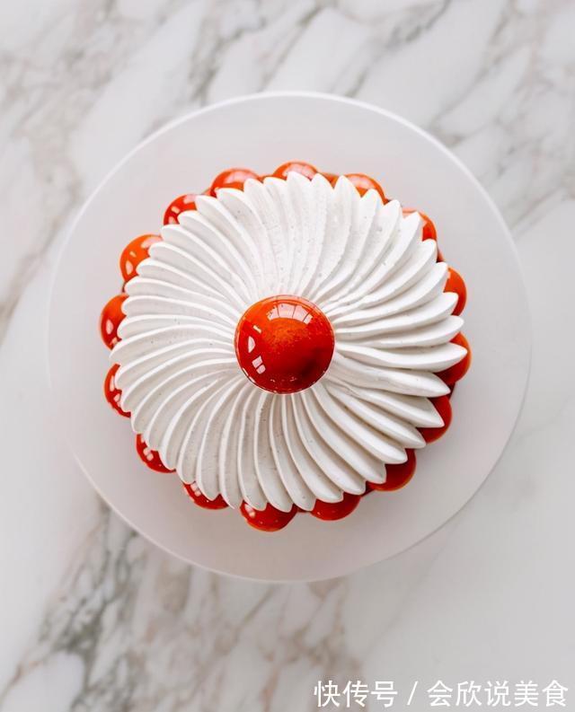 法国有个烘焙师，他做的甜品，简直是强迫症的福音