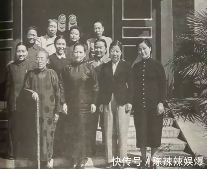 有意无意之间$廖仲恺爱人何香凝书法了不得,笔墨闳肆秀逸,连毛主席都致信说好