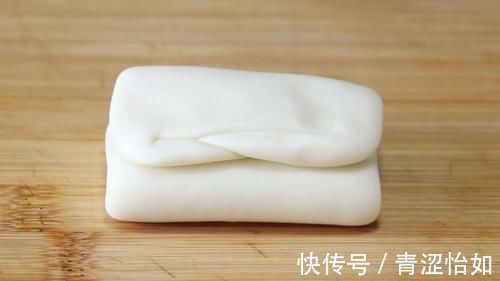 想吃这种肉酥饼不用买,方法跟比例告诉你,新手也能一次成功