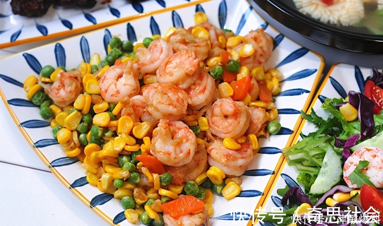 周末大餐，整整花了9个小时，中饭变成了晚餐，上桌全家惊艳啦！