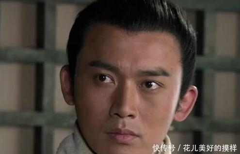 三国|力敌吕布一百余回合,除了张飞,三国前期还有几人能做到?