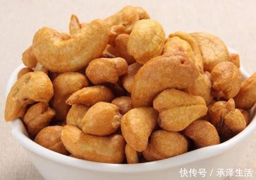 家长要想孩子更聪明，多吃1种小零食，促进智力发育，预防近视