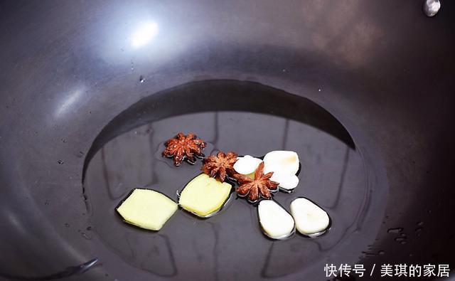 冬天|东北名菜,虽然名字很“随意”,但是营养很高,吃一个冬天也不腻