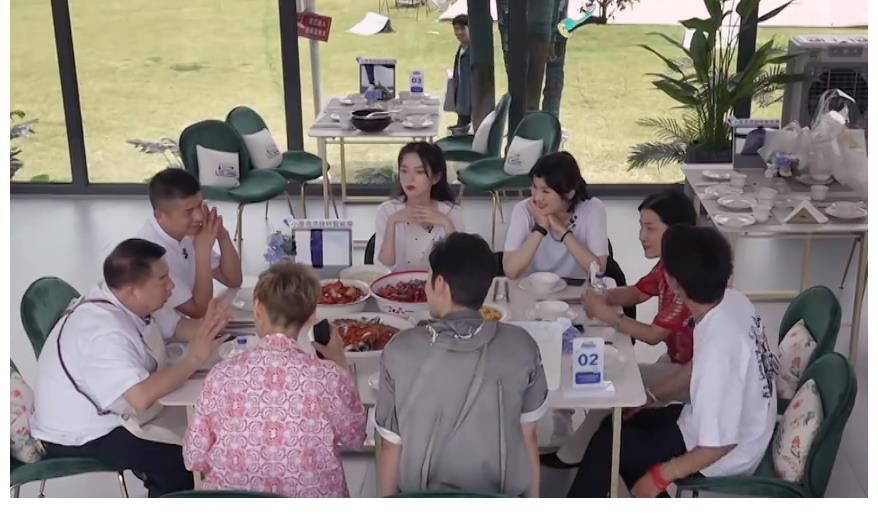 密碼|《中餐廳5》抓住收視密碼，龔俊出場(chǎng)不到10分鐘，熱度卻沖上第一