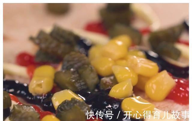 分享一款芝士香肠卷,鲜香味美,营养丰富,是家中孩子爱吃的早餐