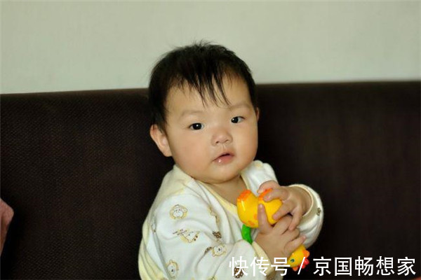 家长|三类食物不适合给孩子吃,影响健康不说还耽误长个,家长别再喂