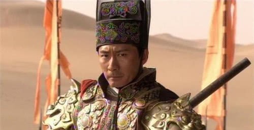 到底|李元芳总是炫耀的“千牛卫”，到底有多牛？放现在和一种称谓相似