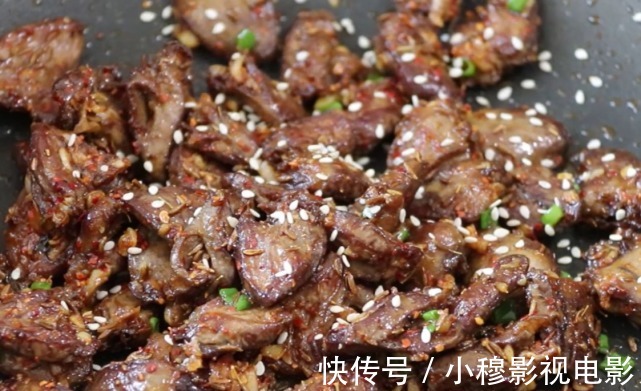 陶大姐|51岁大姐突发脑梗,医生:常吃2种小吃,比肥肉还“升脂”