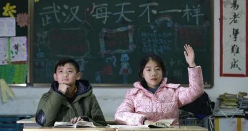 嫌弃|初中生公认“最嫌弃”的3种同桌,碰上最后一个,立马找老师调座