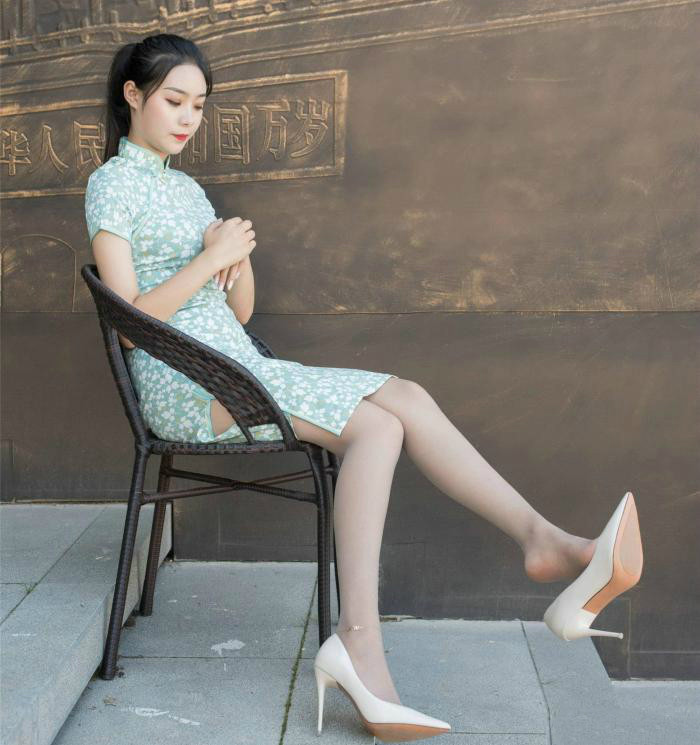 穿上旗袍|穿上旗袍的她, 风姿无人能及