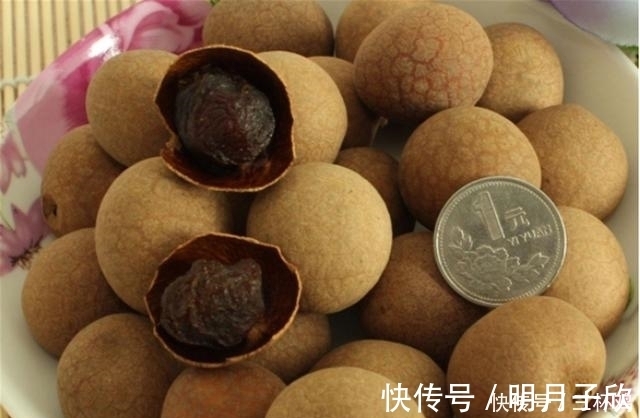 黄芪|枸杞加1物泡水喝,坚持连喝7天,滋补肝肾,排毒又养颜