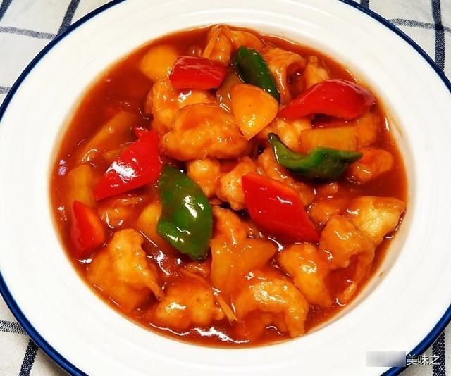 14道酸酸甜甜菠萝菜的做法，菠萝入菜提香又爽口，口感清新解腻