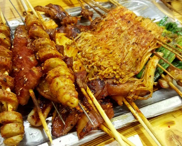 苯并芘类|钟南山建议,6种“美食”好吃不健康,最好不吃,但有些人天天吃