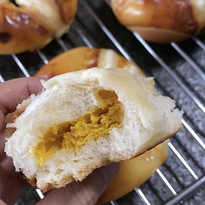 春田花花|南瓜芝士面包圈