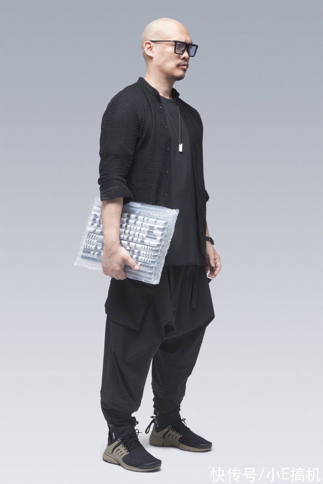 潮流|携手ACRONYM潮流品牌!ROG推出多款胶囊系列周边,颜值拉满