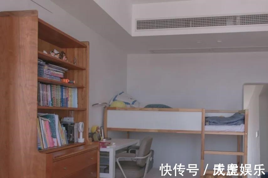 三居|110㎡三居,非传统客厅、超舒适餐厨区、绝美阳台,还偷出一间房