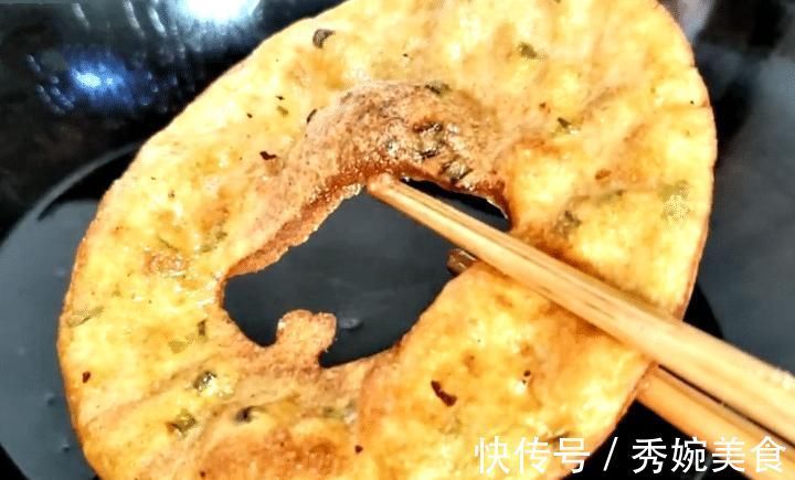 黄豆|天冷，早餐别再吃油条了，换种吃法，不醒面不揉面，咸香又酥脆